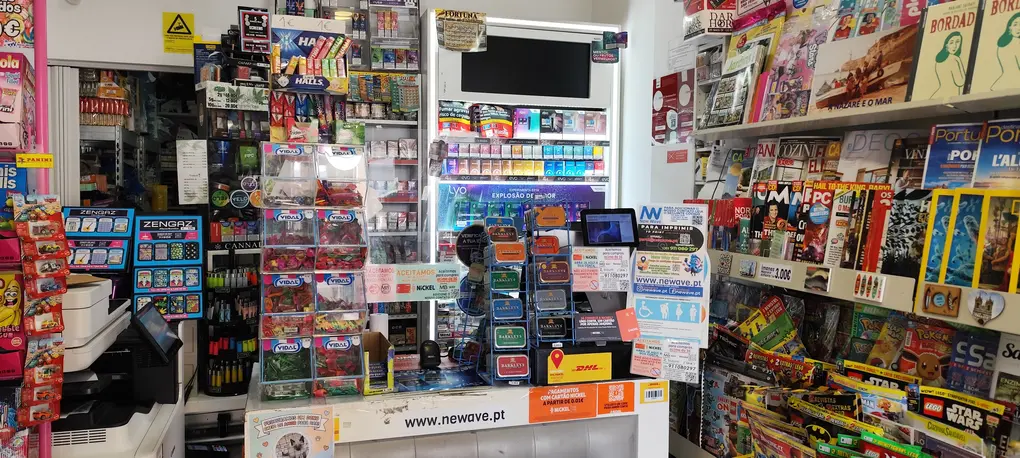 Interior moderno da loja New Wave